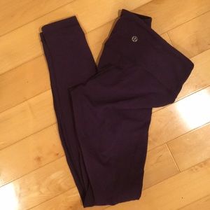 Lululemon reversible wunder under purple to black